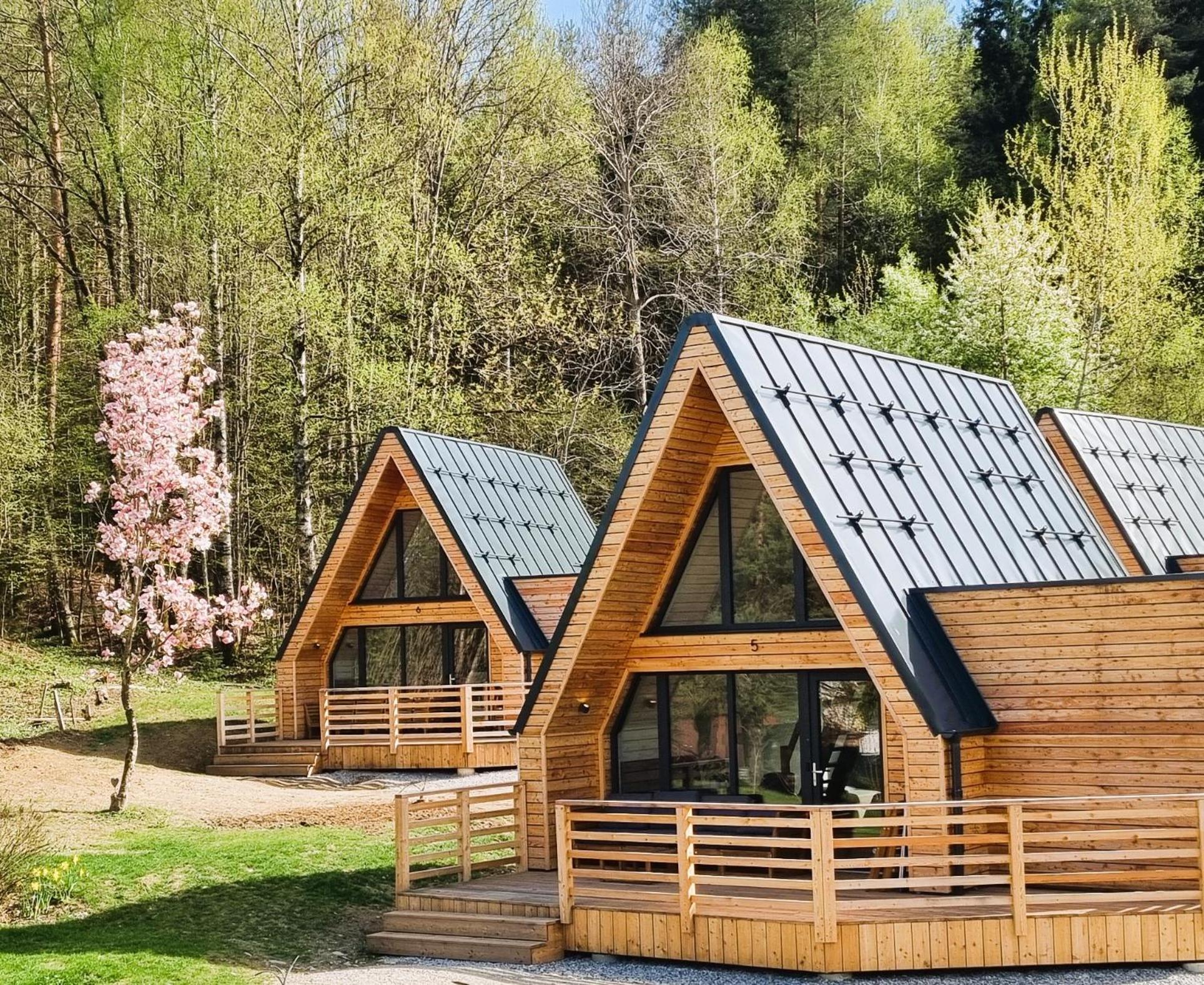 Mountains & Lakes - Chaletdorf & Appartements Филах Екстериор снимка